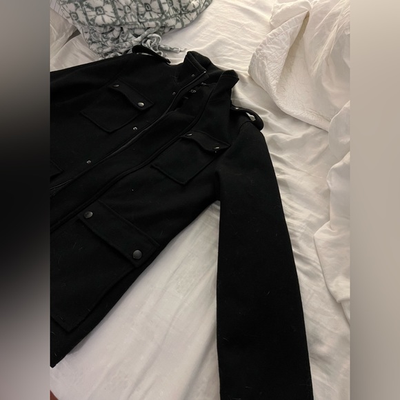 Express Coat - Picture 2 of 3